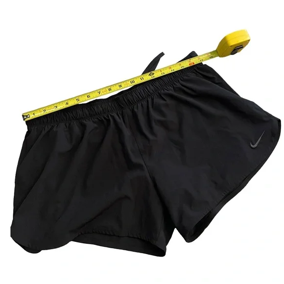 Nike women's dri fit black shorts size XL Running shorts - Picture 2 of 2